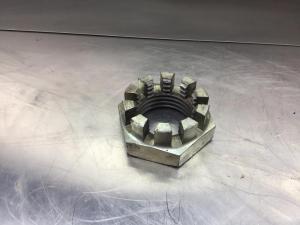 Liebherr Kronenmutter M64